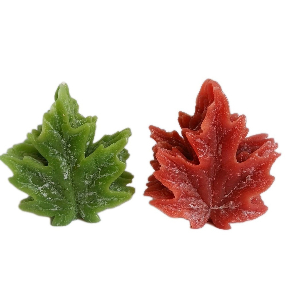 Avon Autumn Breeze Maple Leaf Candles Red Green